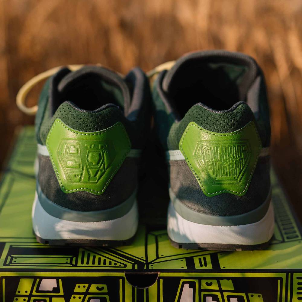 Kangaroos KangaROOS x Ghica Popa "SPACESHIP" Ultimate Lagerräumung