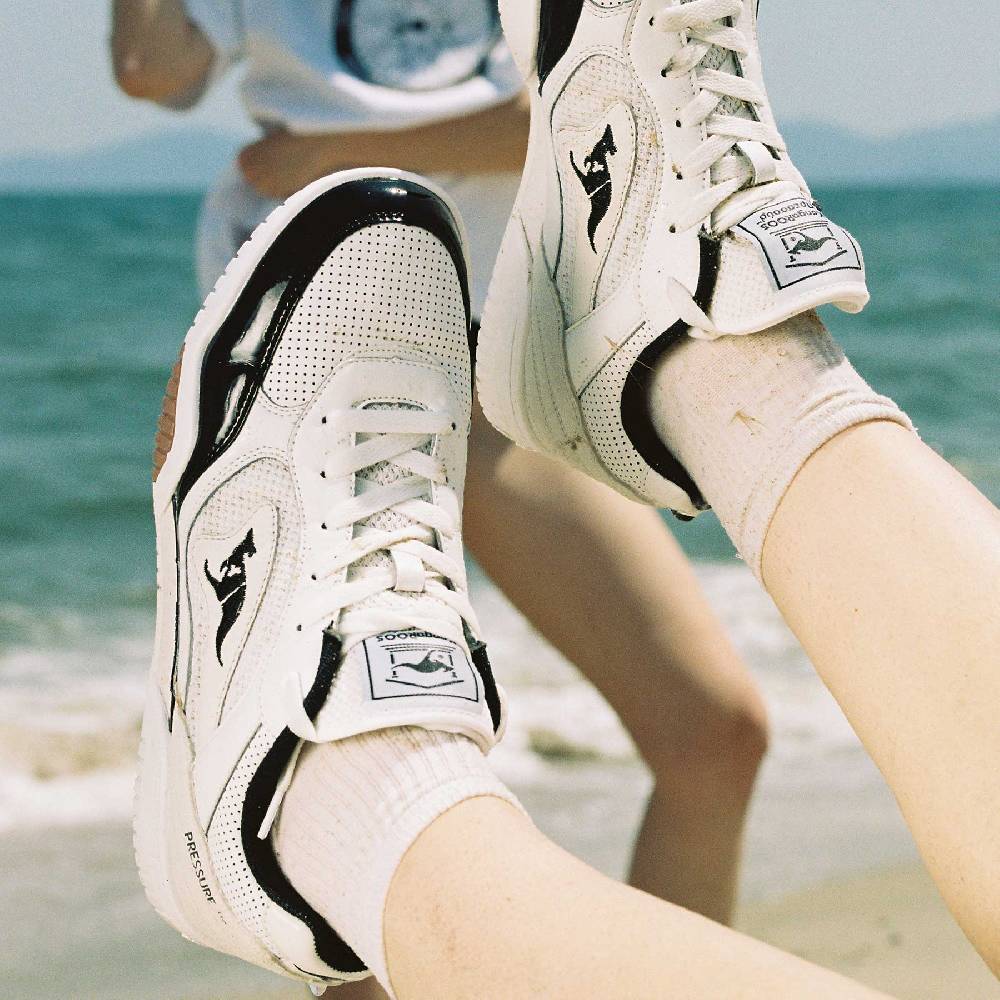 Kangaroos KangaROOS x PRESSURE™ “Vinyl” Angebote