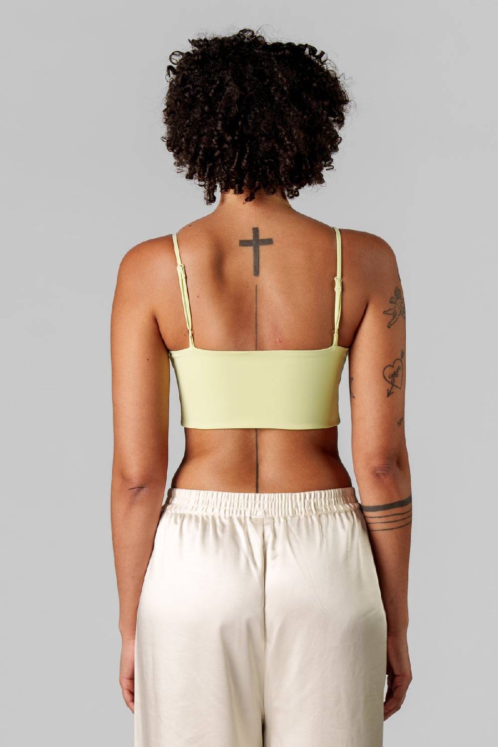 Karo Kauer Cropped Top Matcha Letzte 3 Tage