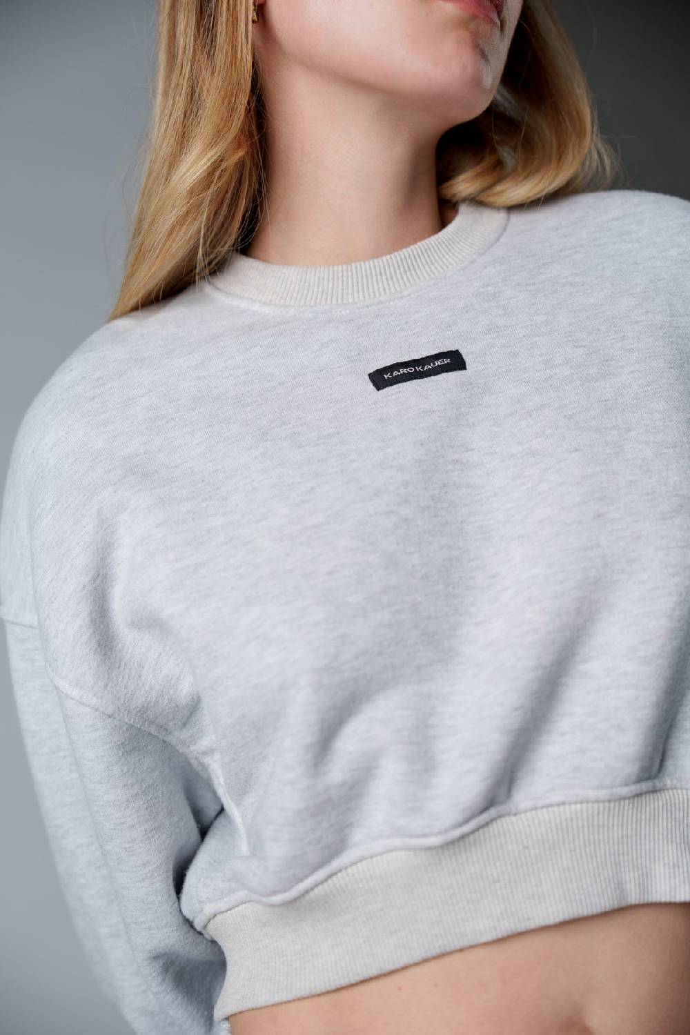 Karo Kauer Cropped Sweater Melange Vierteljährliche Förderung