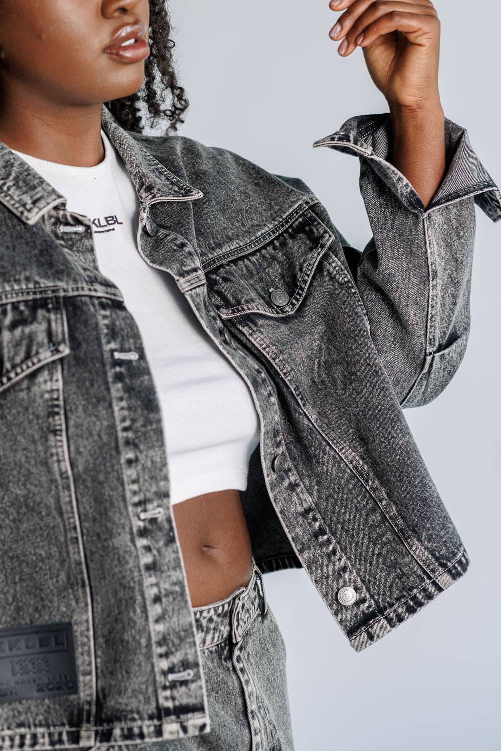 Karo Kauer Denim Jacket Black im Angebot