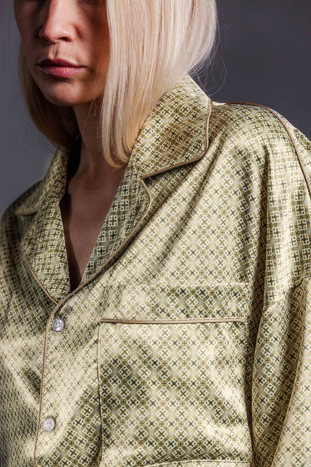 Karo Kauer Retro Shirt Khaki Vatertagsangebot