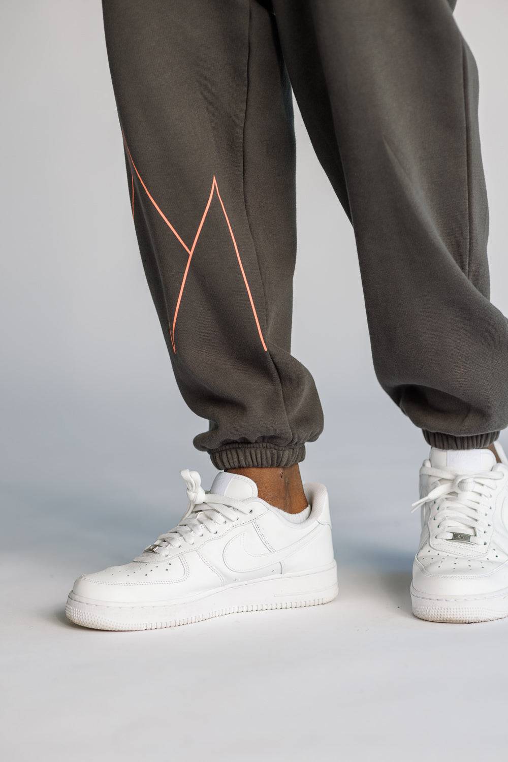 Karo Kauer Jogger Pants Graphit Bis zu 65% Rabatt