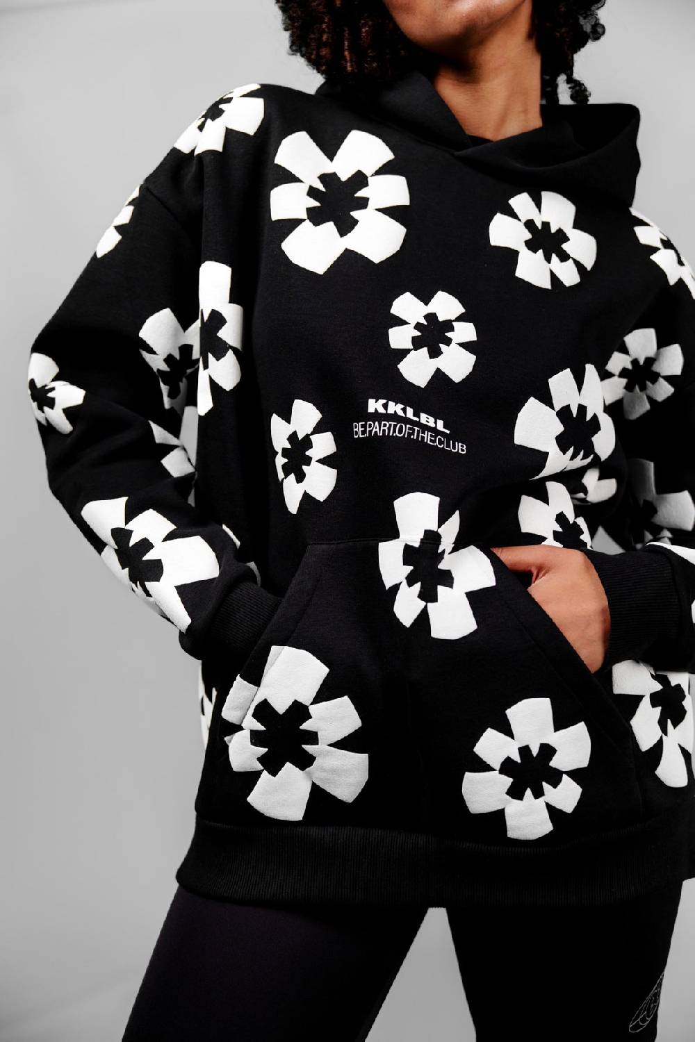 Karo Kauer Hoodie Birthday Flower Begrenzt auf 3 Tage