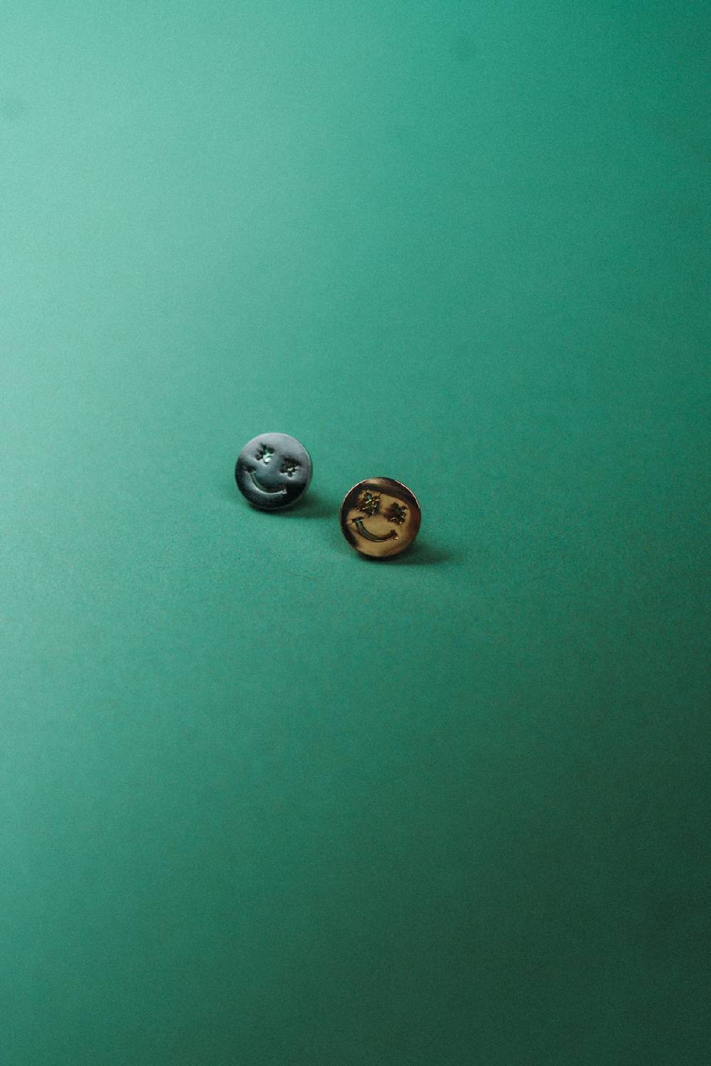 Karo Kauer Pin Gold Zeitlich begrenztes Angebot