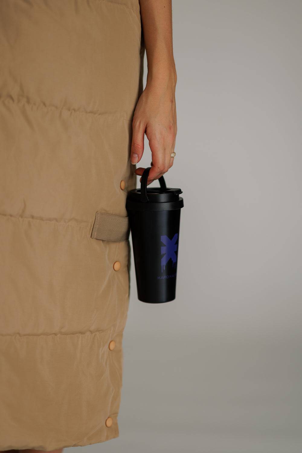 Karo Kauer Thermo Cup Black JETZT KAUFEN