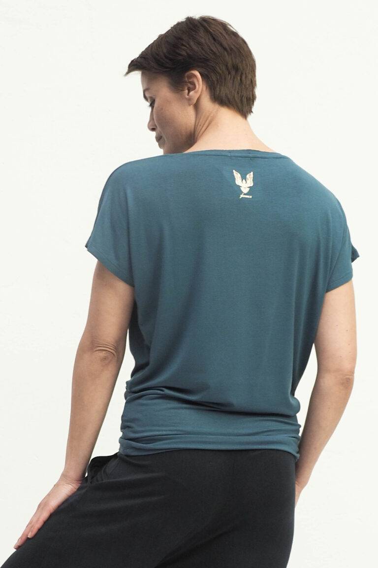 Kismet Yogastyle Manavi Tee emerald zollfrei