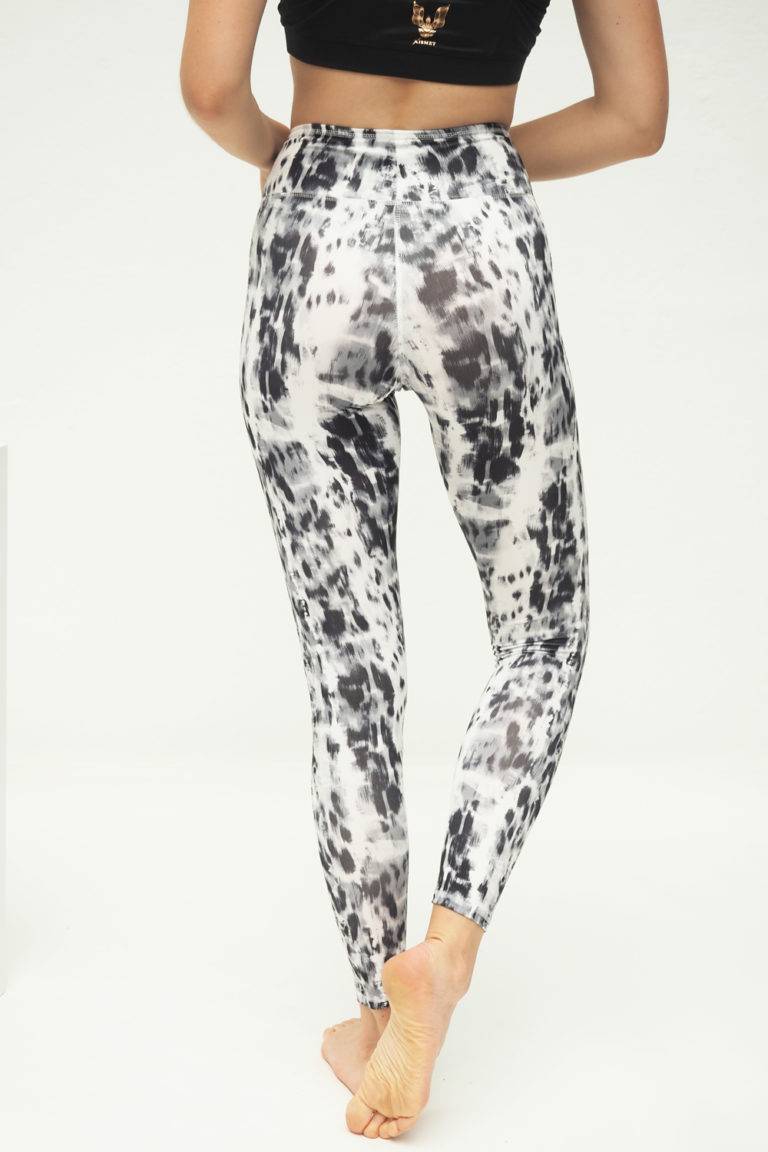 Kismet Yogastyle Yoga Leggings Ganga 7/8 – Animal Black White Kostenlose Rückgabe