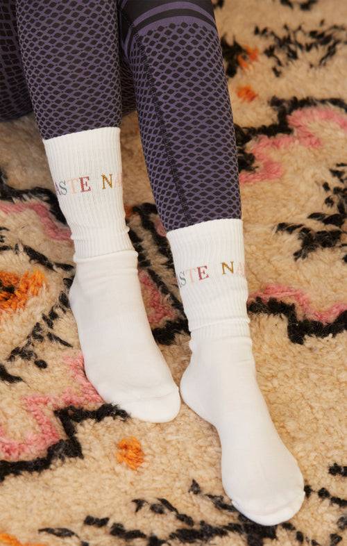 Ognx Yoga Sportsocken Namaste Bio Baumwolle Ava - weiß Großer Ausverkauf