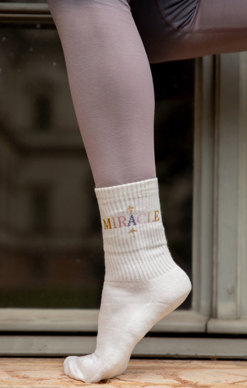 Ognx Yoga Sportsocken Miracle Stars Bio Baumwolle Ava - weiß Jubiläumsangebot