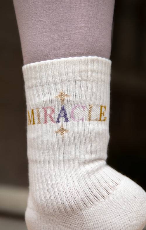 Ognx Yoga Sportsocken Miracle Stars Bio Baumwolle Ava - weiß Jubiläumsangebot