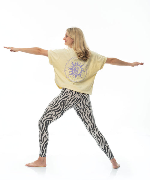 Ognx Boxy T-Shirt Daily Reminders by Luisa Harisch - gelb Weihnachtsangebot