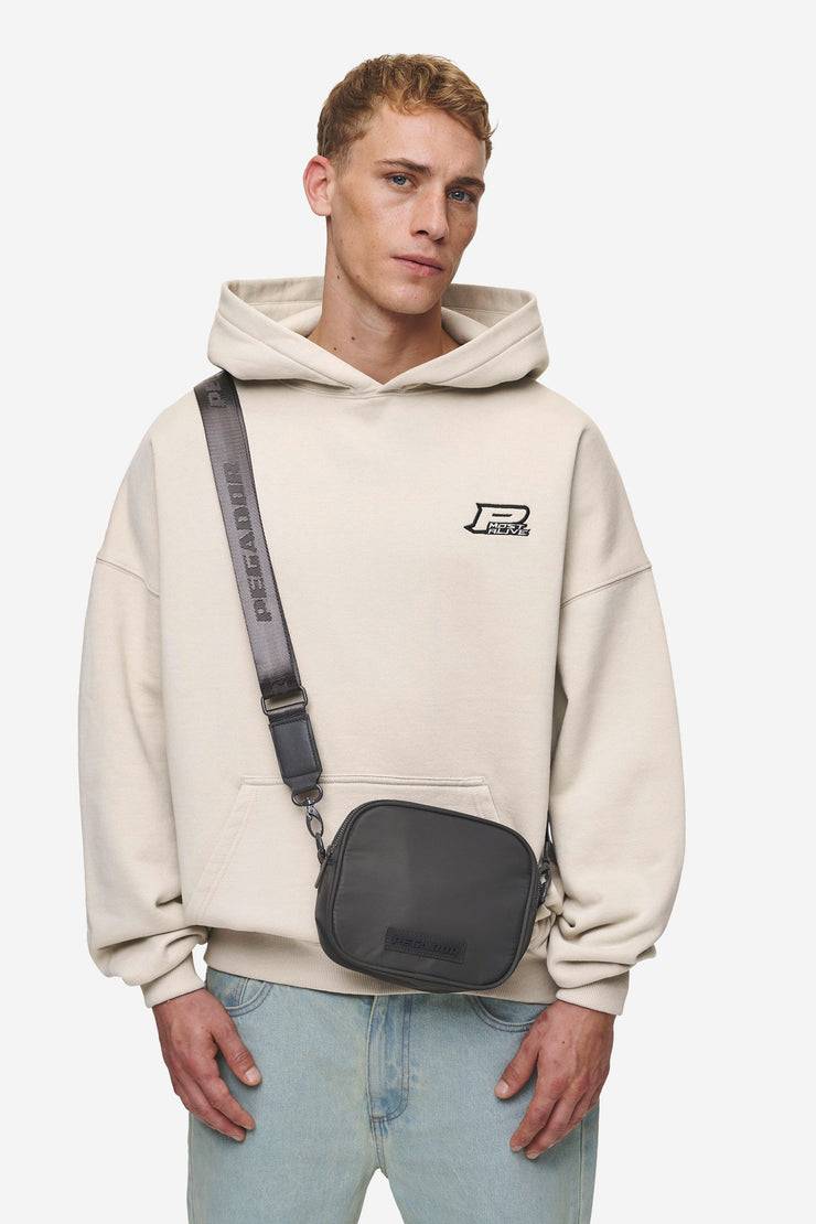 Pegador Rubber Logo Patch Nylon Shoulder Strap Bag Anthracite Super Sparpreis
