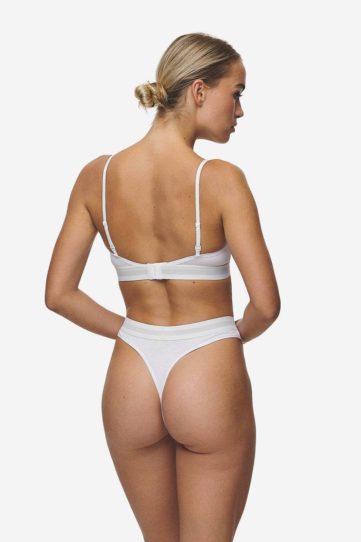 Pegador Senya Triangle Bralette White Black Kostenloser Versand
