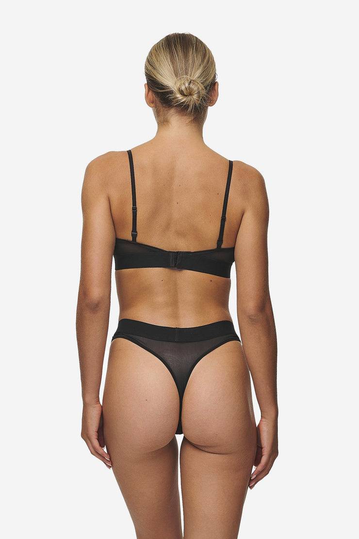 Pegador Katia String Black White Letzte 2 Tage