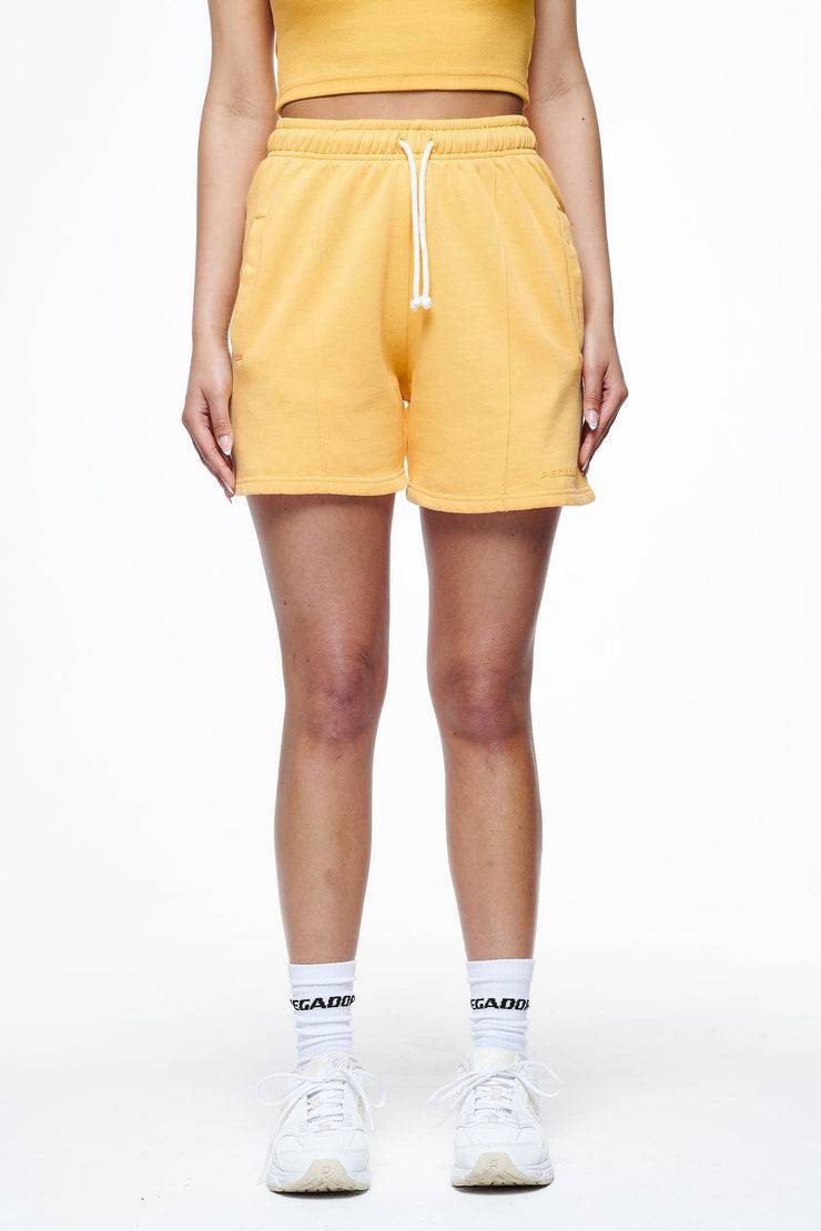 Pegador Umbria High Waisted Shorts Vintage Washed Golden Sun Gum Exklusivangebot