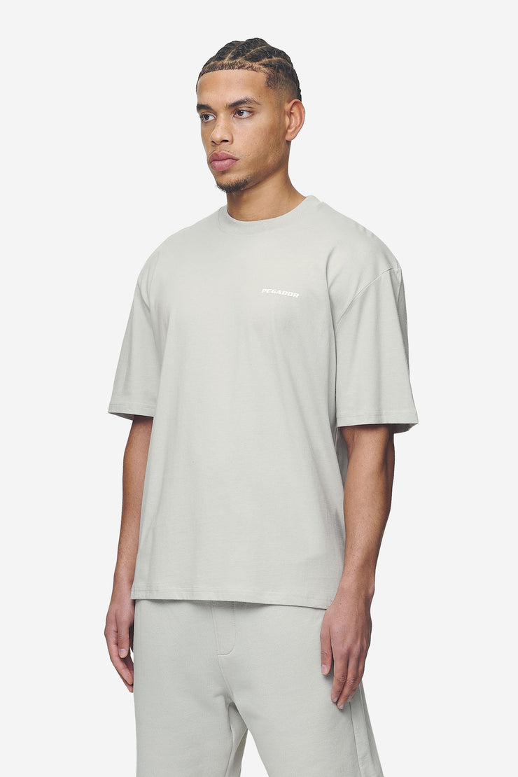 Pegador Logo Oversized Tee Washed Pearl Grey White Gum zollfrei