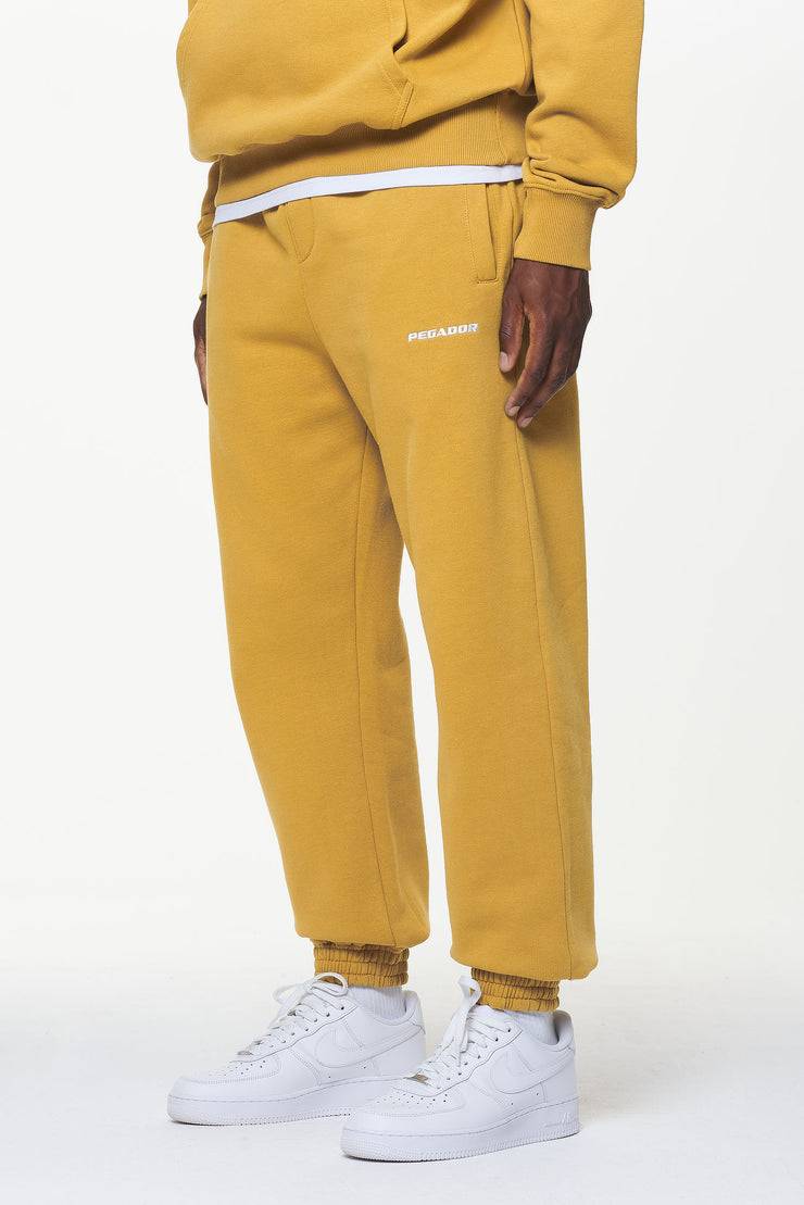 Pegador Logo Heavy Sweat Jogger Vintage Washed Mustard Kauf eins, bekomm eins gratis