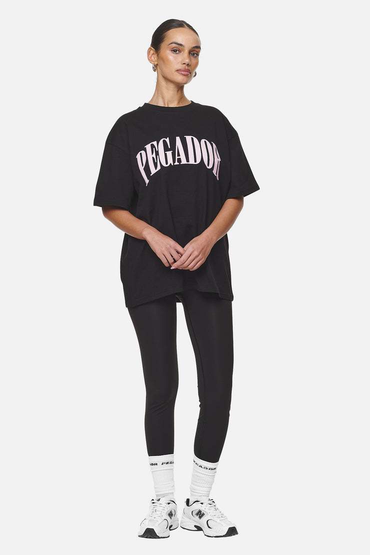 Pegador Miami Oversized Tee Black Flamingo Vierteljährliche Förderung