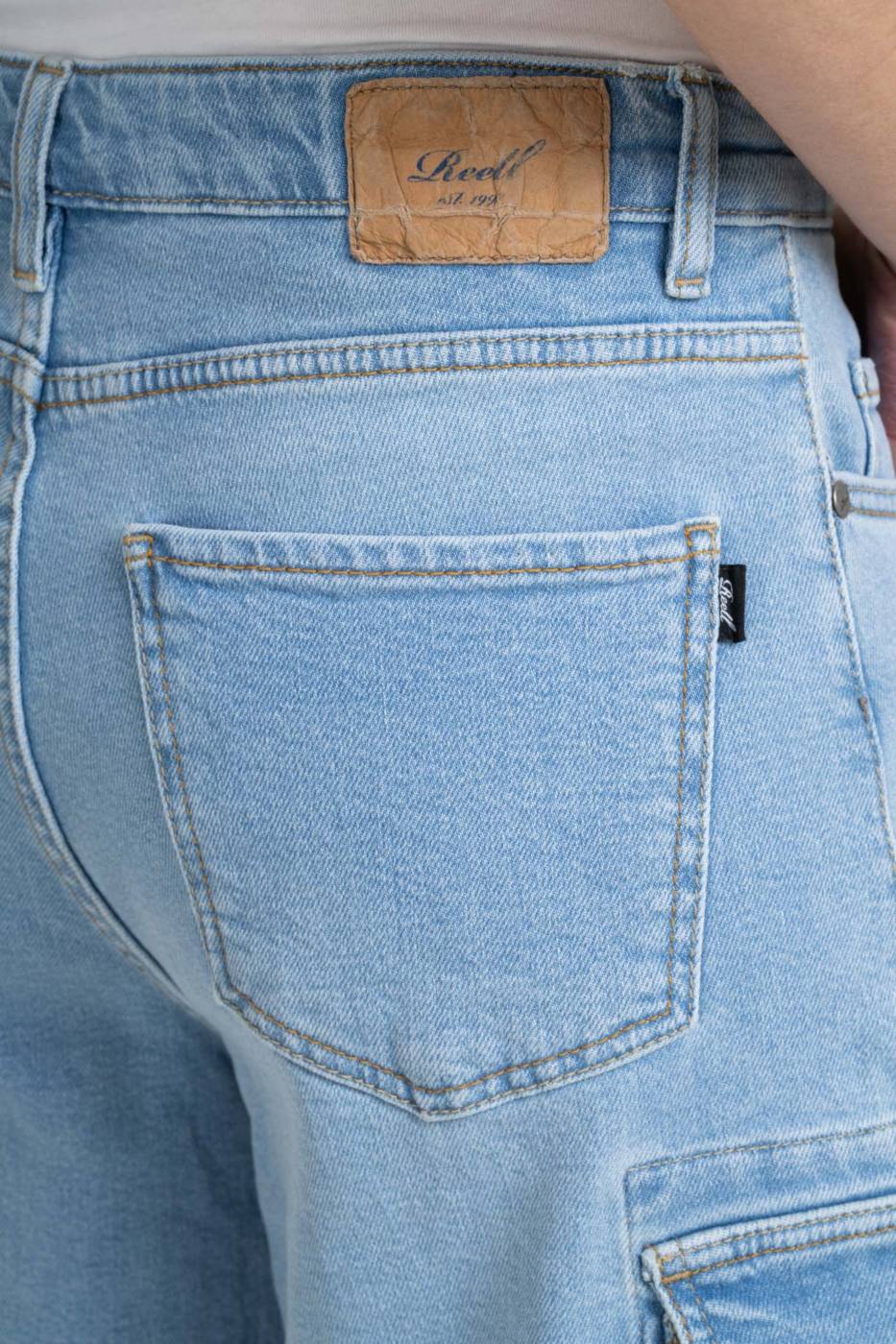 Reell Women Olivia Short Neueste Stile