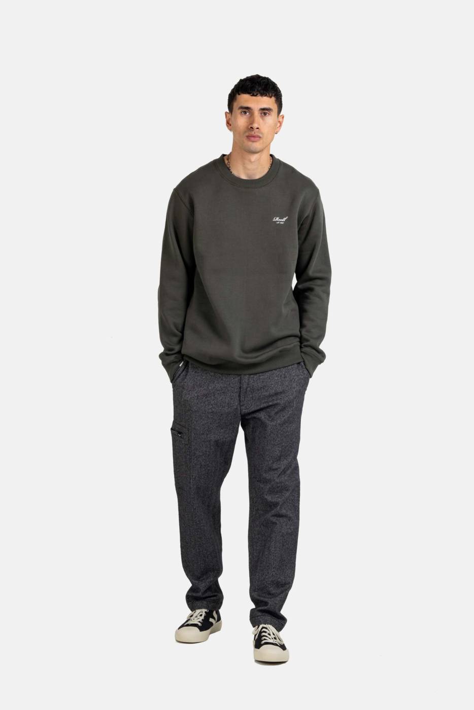 Reell Staple Logo Crewneck Nur noch ein Tag übrig