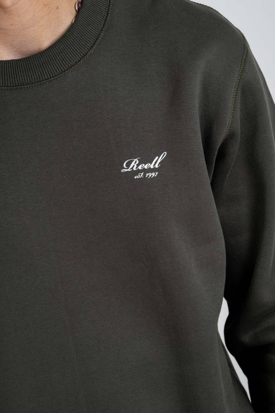 Reell Staple Logo Crewneck Nur noch ein Tag übrig