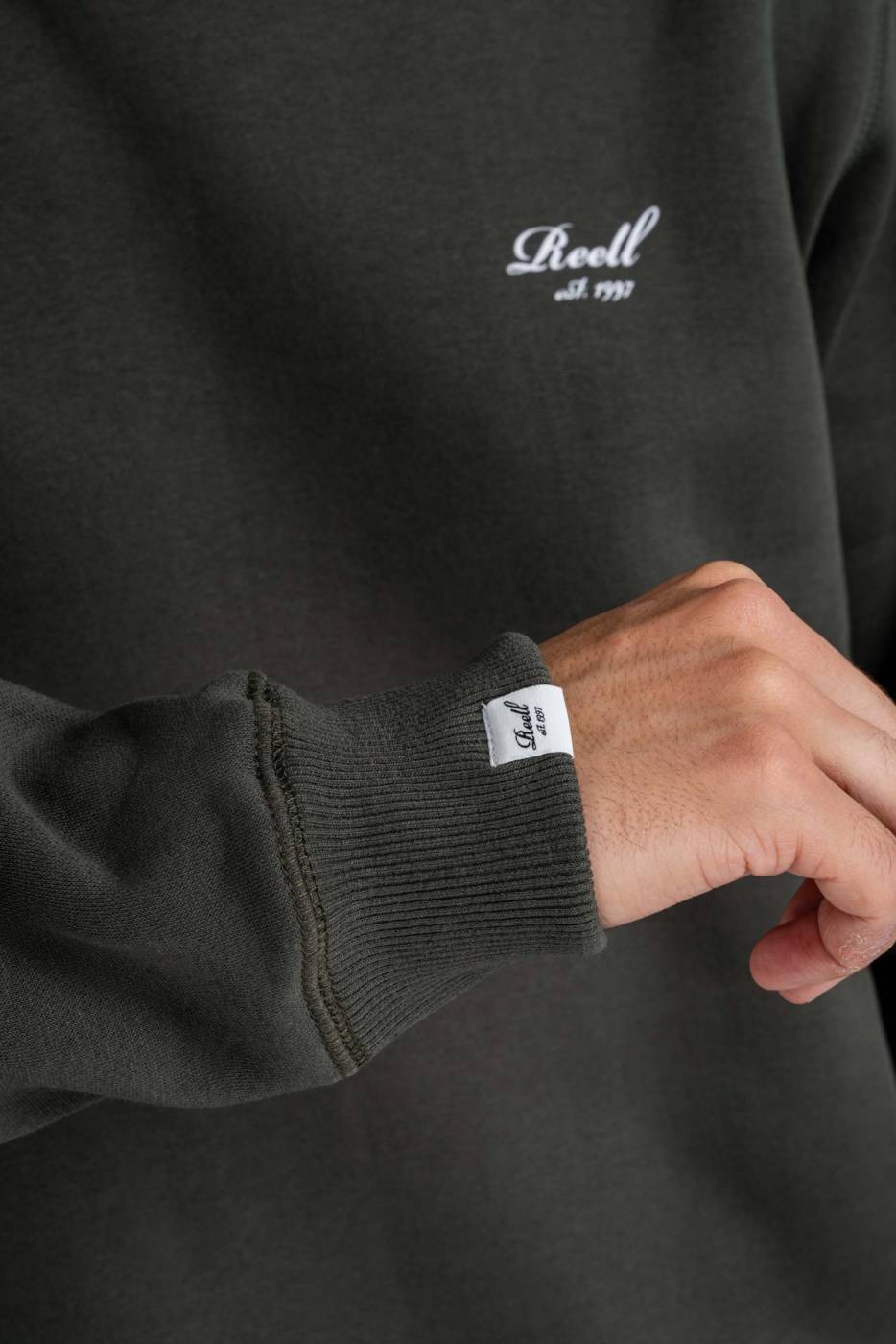 Reell Staple Logo Crewneck Nur noch ein Tag übrig