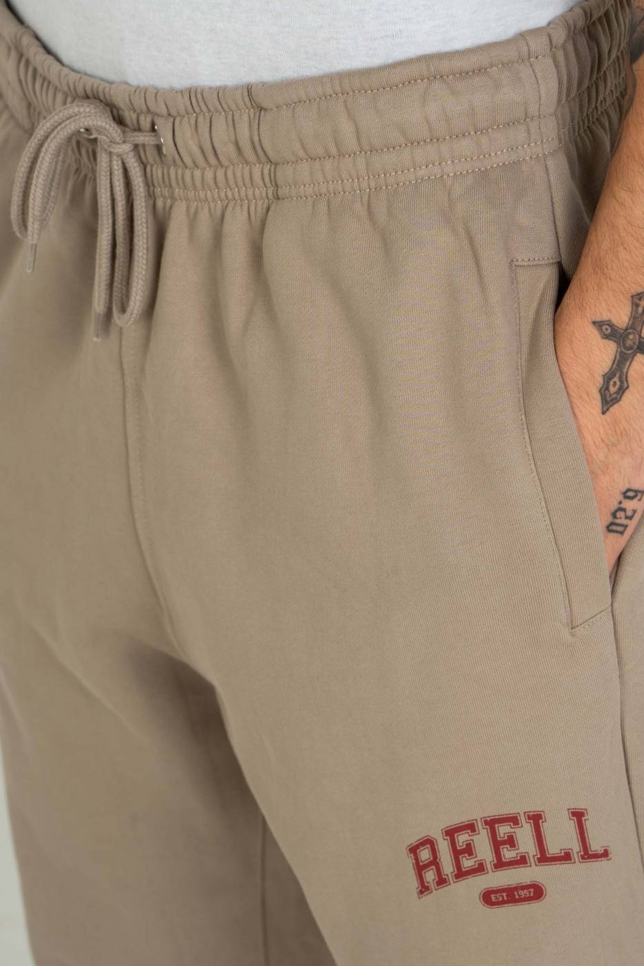 Reell Team Sweatpant Kauf eins, bekomm eins gratis