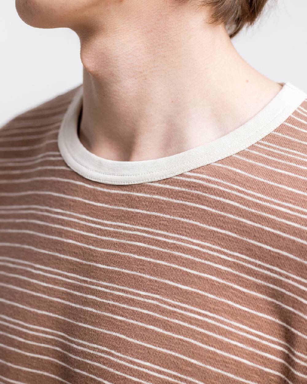Rotholz Gestreiftes T-Shirt Braun Zeitlich begrenztes Angebot