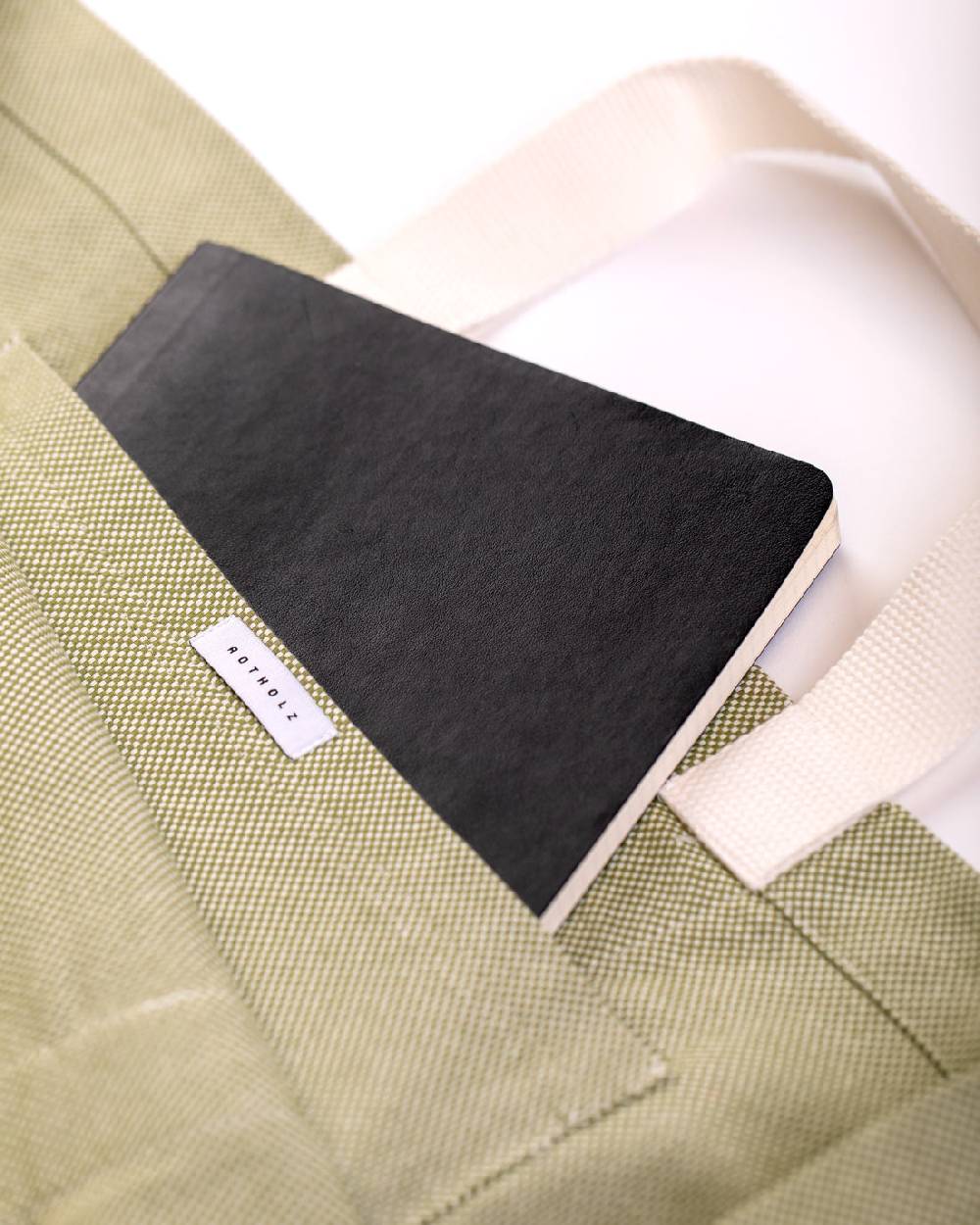 Rotholz Weekend Tote Bag aus Bio Canvas Grün Im Verkauf