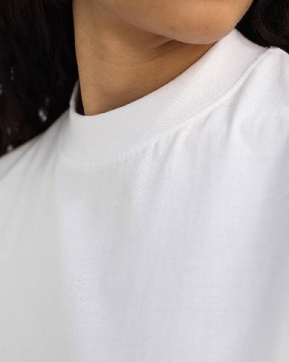 Rotholz Basic T-Shirt mit breitem Kragen Bio Baumwolle - Weiß Lagerräumung