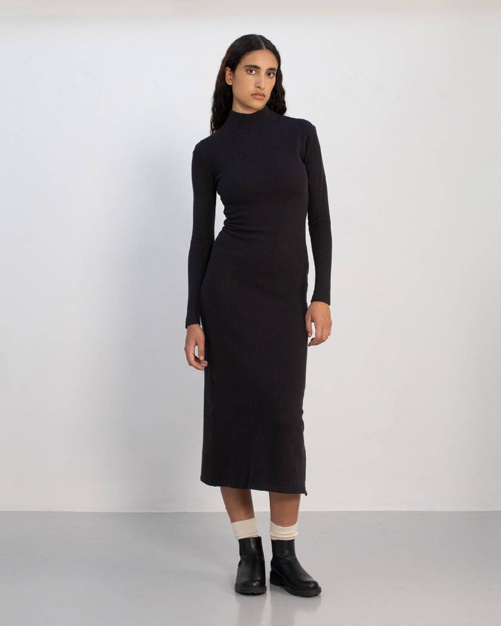 Rotholz Geripptes Kleid Bio Baumwolle - Schwarz Nur für heute