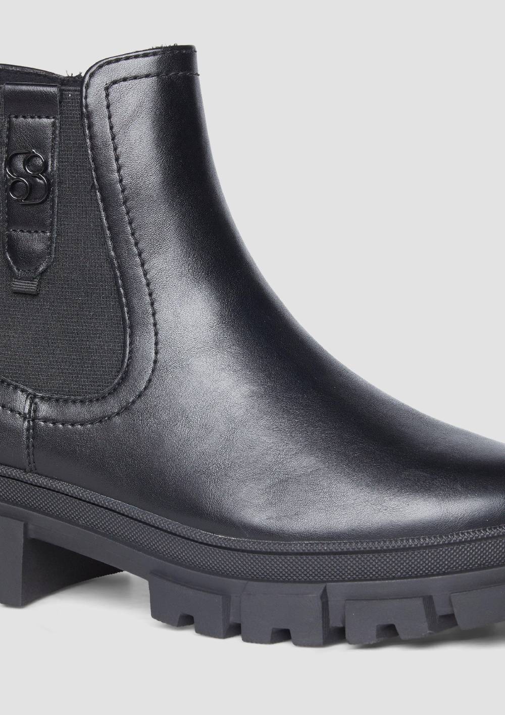 S.Oliver Chelsea Boots mit Logo-Detail Flash Sale