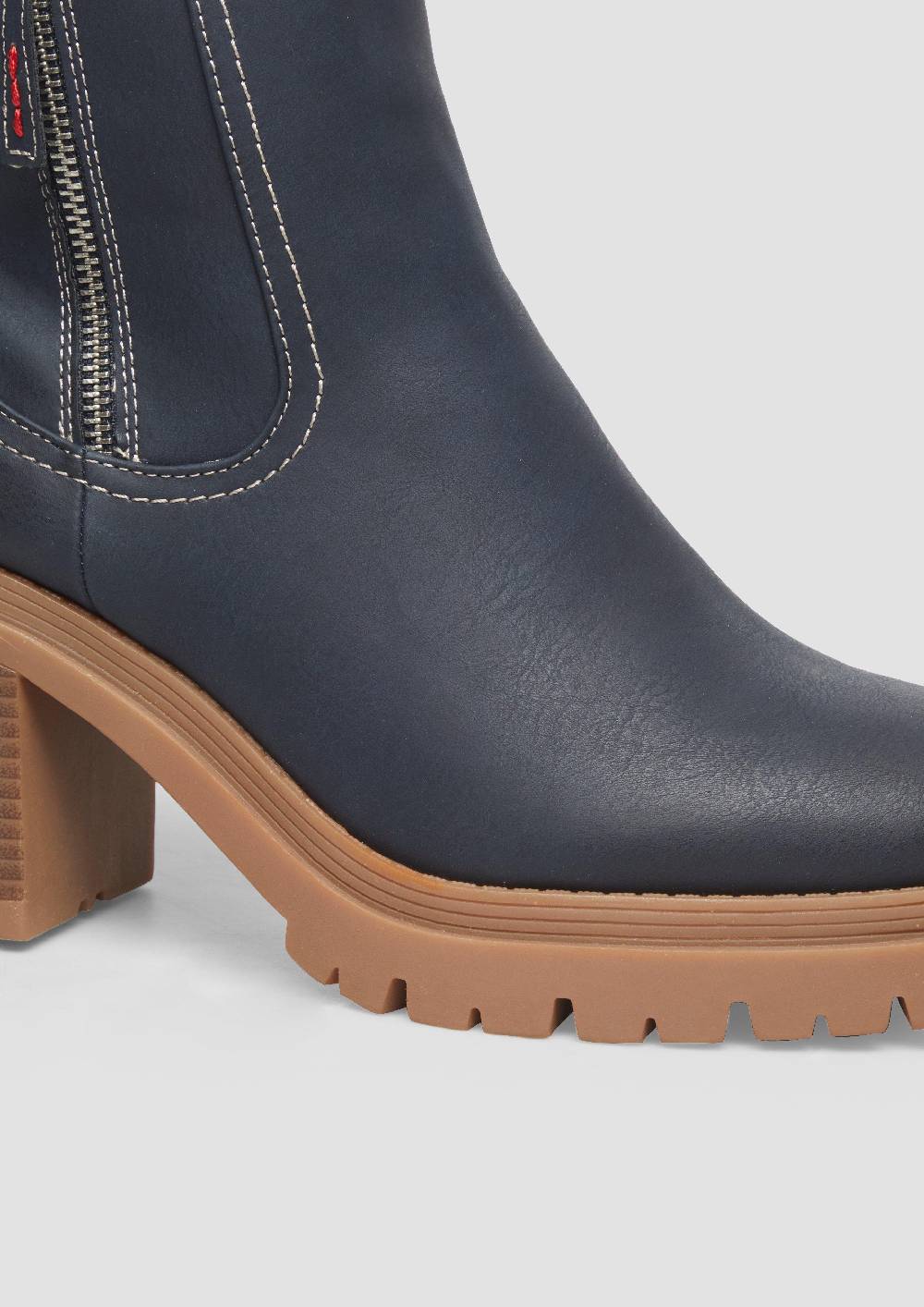 S.Oliver Stiefeletten mit Blockabsatz Vatertagsangebot