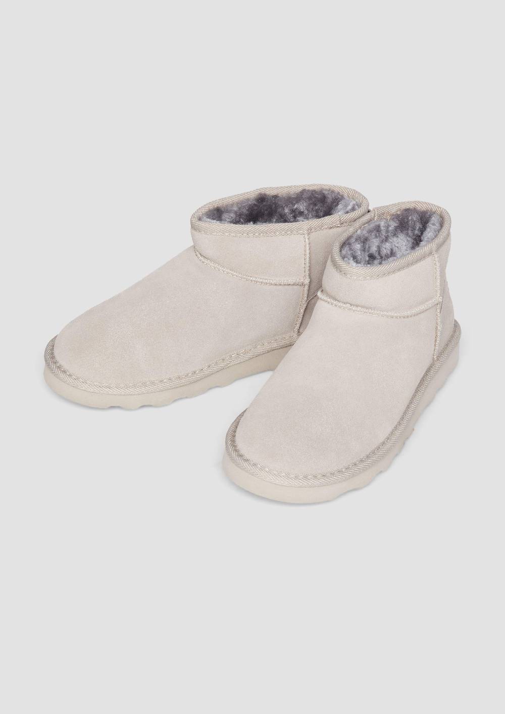 S.Oliver Flache Stiefel aus Leder Discount Store für neue Produkte