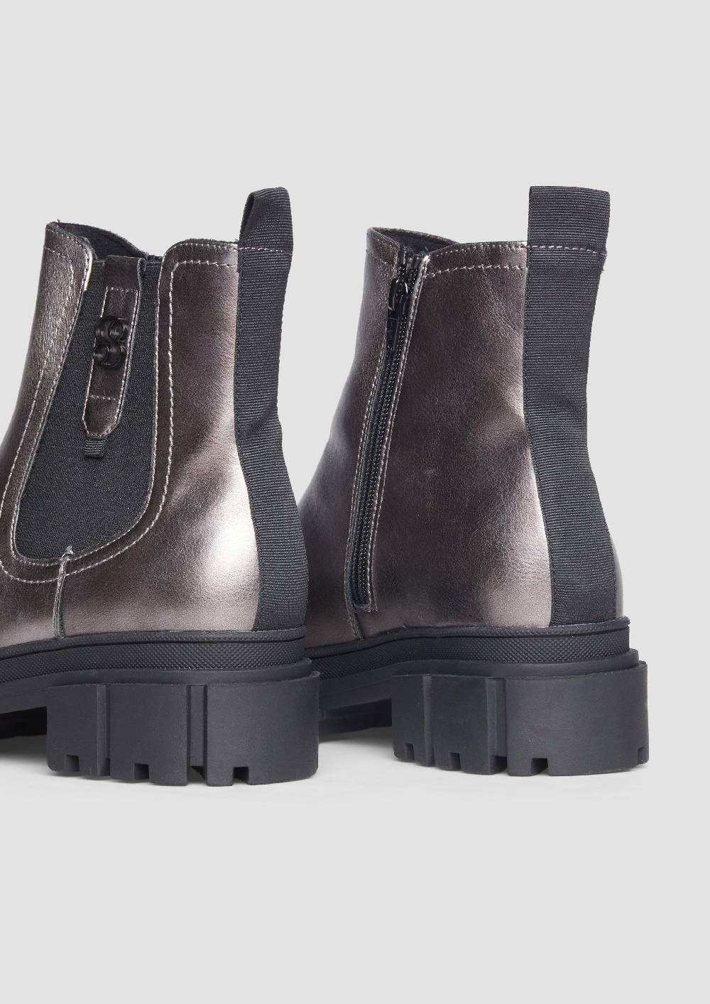 S.Oliver Chelsea Boots mit Logo-Detail Fabrikladen