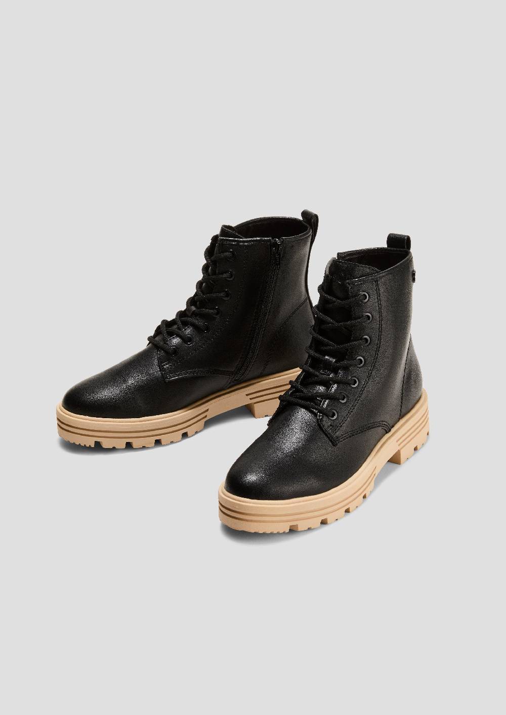S.Oliver Stiefel mit profilierter Sohle Limitierter Zeitrabatt