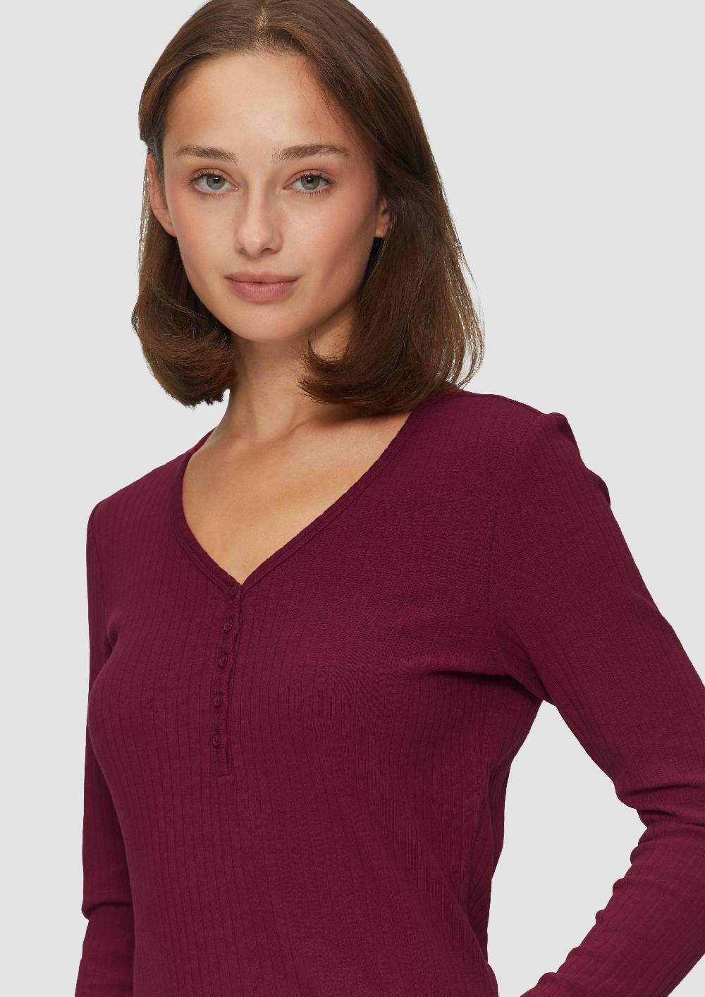 S.Oliver Stretchiges Longsleeve mit Henleyausschnitt Cyber Monday