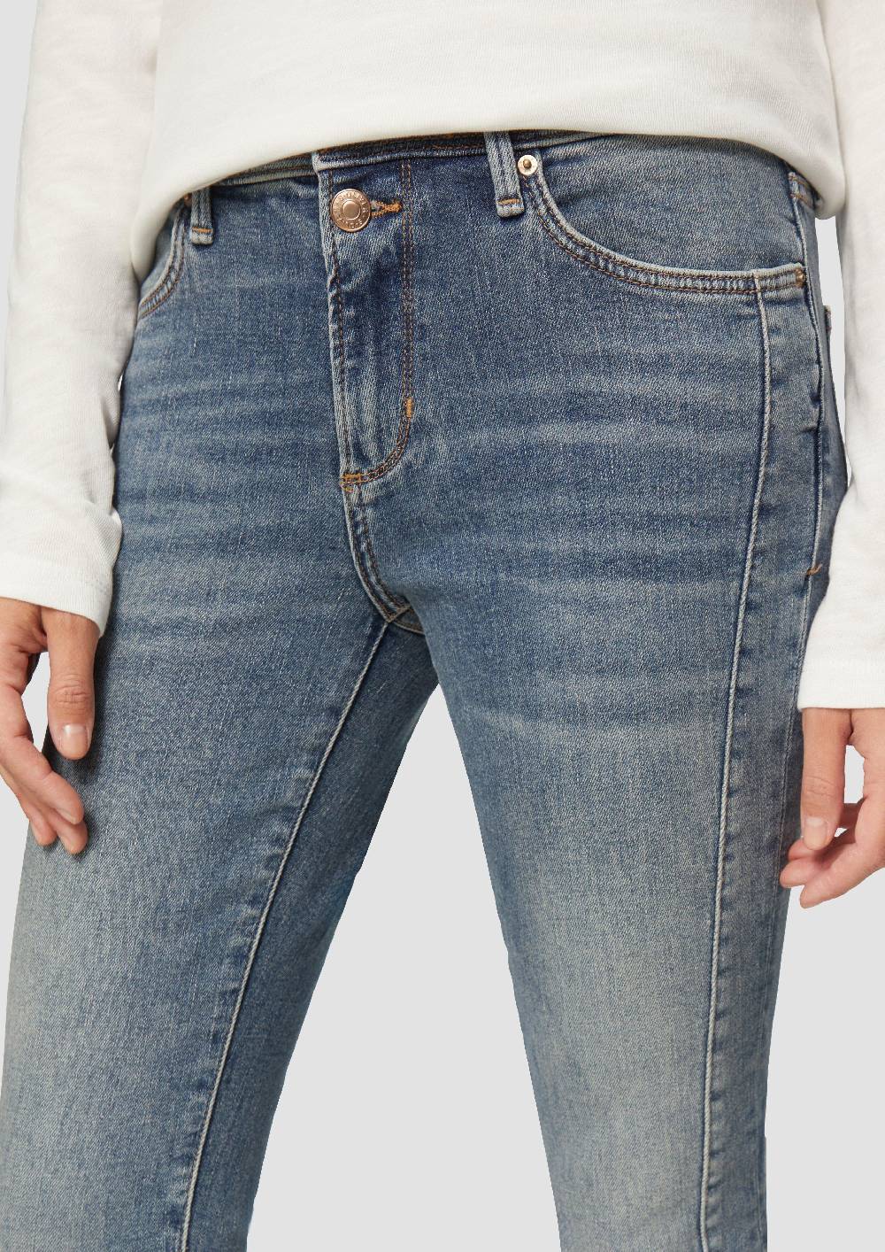 S.Oliver Jeans Betsy / Slim Fit / Mid Rise / Slim Leg / mit seitlichem Nahtdetail Kauf eins, bekomm eins gratis