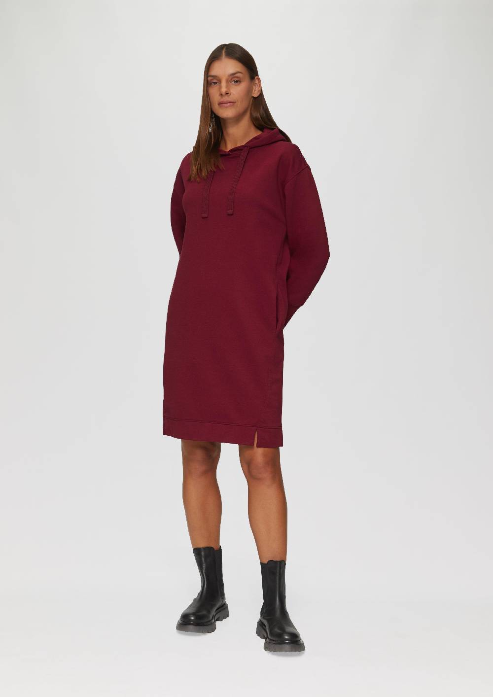 S.Oliver Sweatkleid mit Eingrifftaschen und vorgesetzter Seitennaht Black Friday Preise