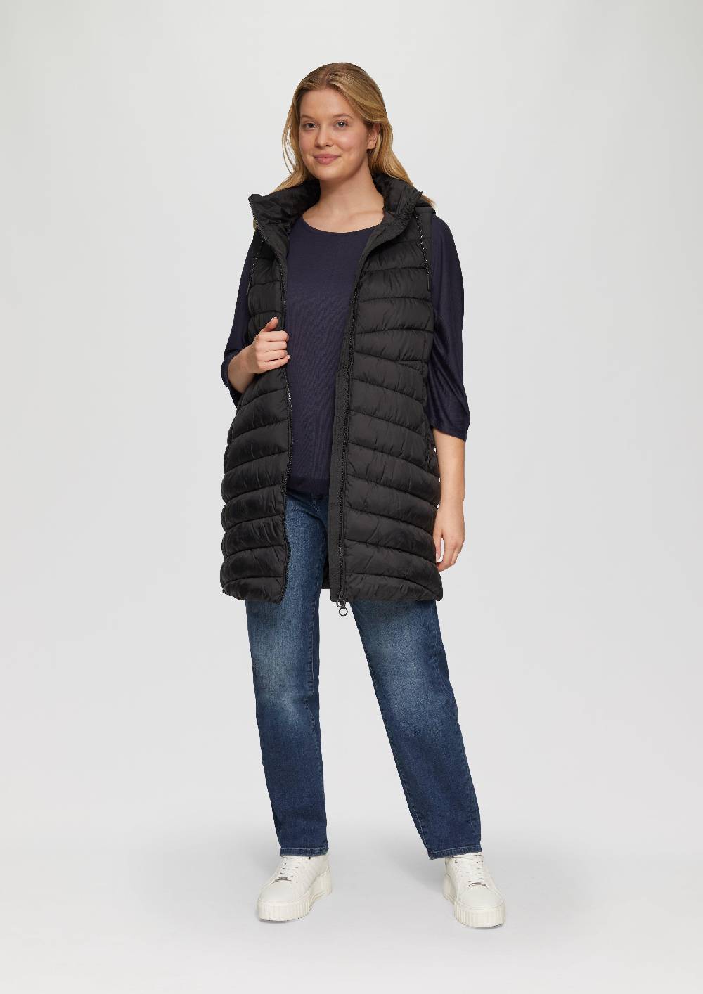 S.Oliver Leichte Steppweste mit Logo-Kapuze Cyber Monday