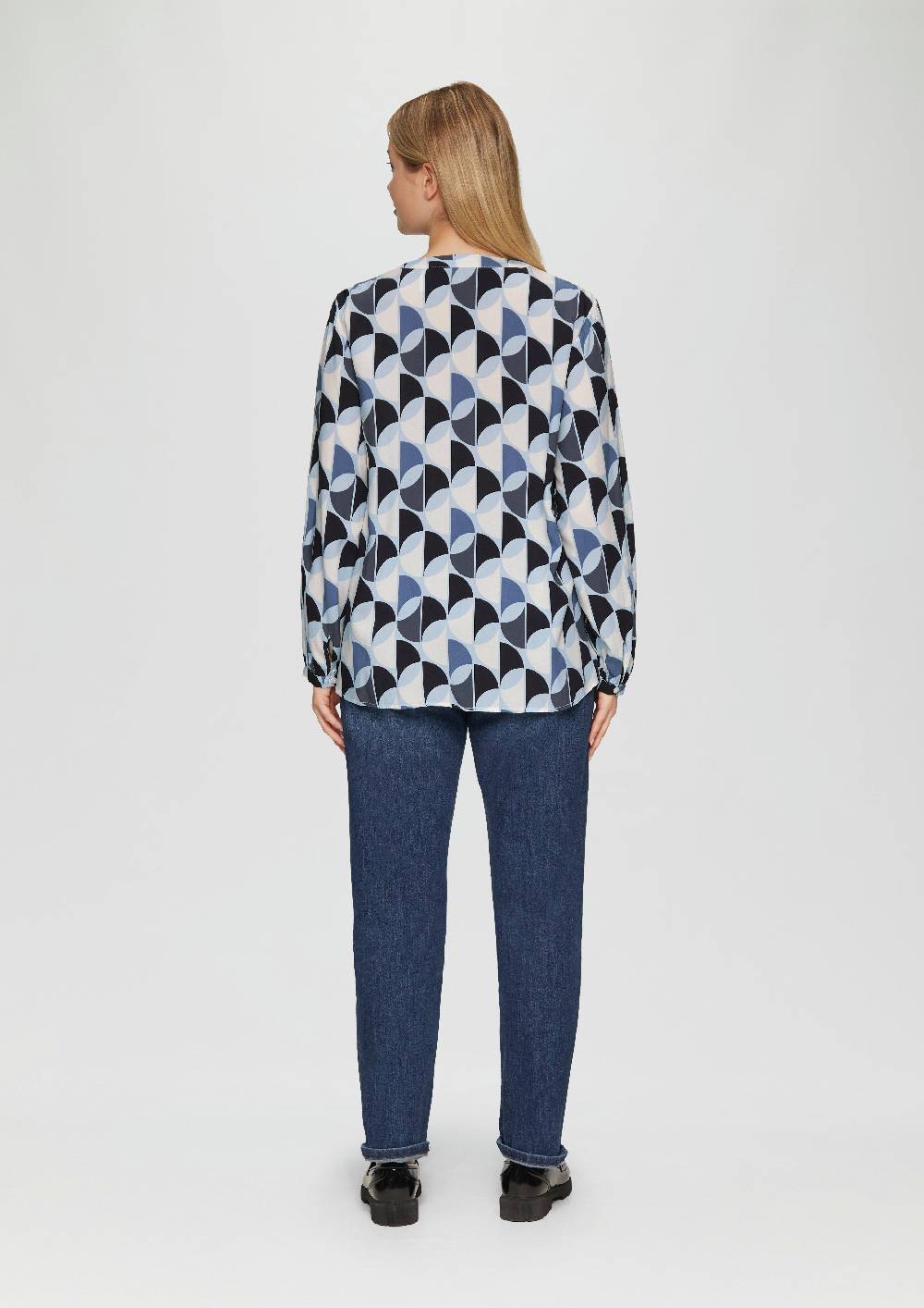 S.Oliver Viskose-Bluse mit Raffdetails und All-over-Print Valentinstagsangebot
