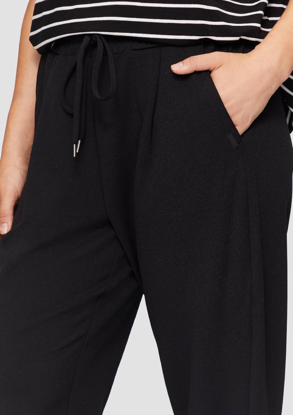 S.Oliver Jogpants aus Interlock-Crêpe Jubiläumsangebot