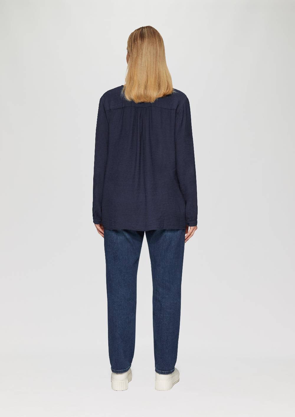 S.Oliver Strukturierte Bluse aus Viskosemix mit Smok Detail Saisonale Angebote