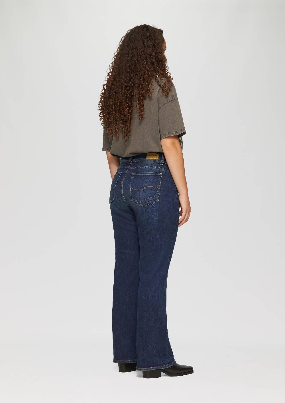 S.Oliver Jeans / Slim Fit / Mid Rise / Bootcut Leg Riesige Ersparnisse
