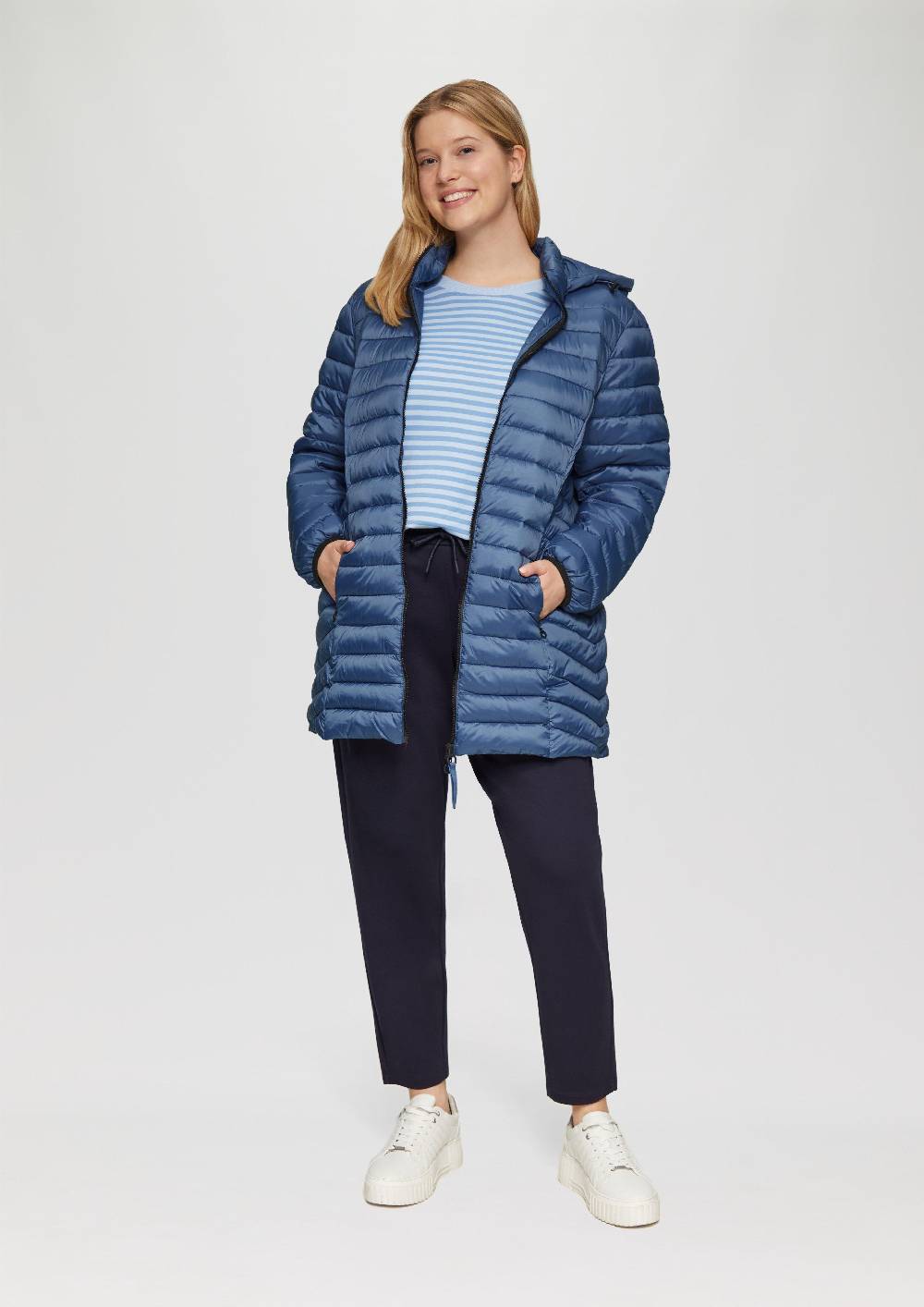 S.Oliver Steppjacke mit Logo-Kapuze Letzte 3 Tage