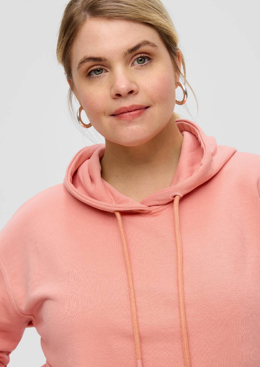 S.Oliver Kapuzensweatshirt mit überschnittener Schulter Fabrikverkauf