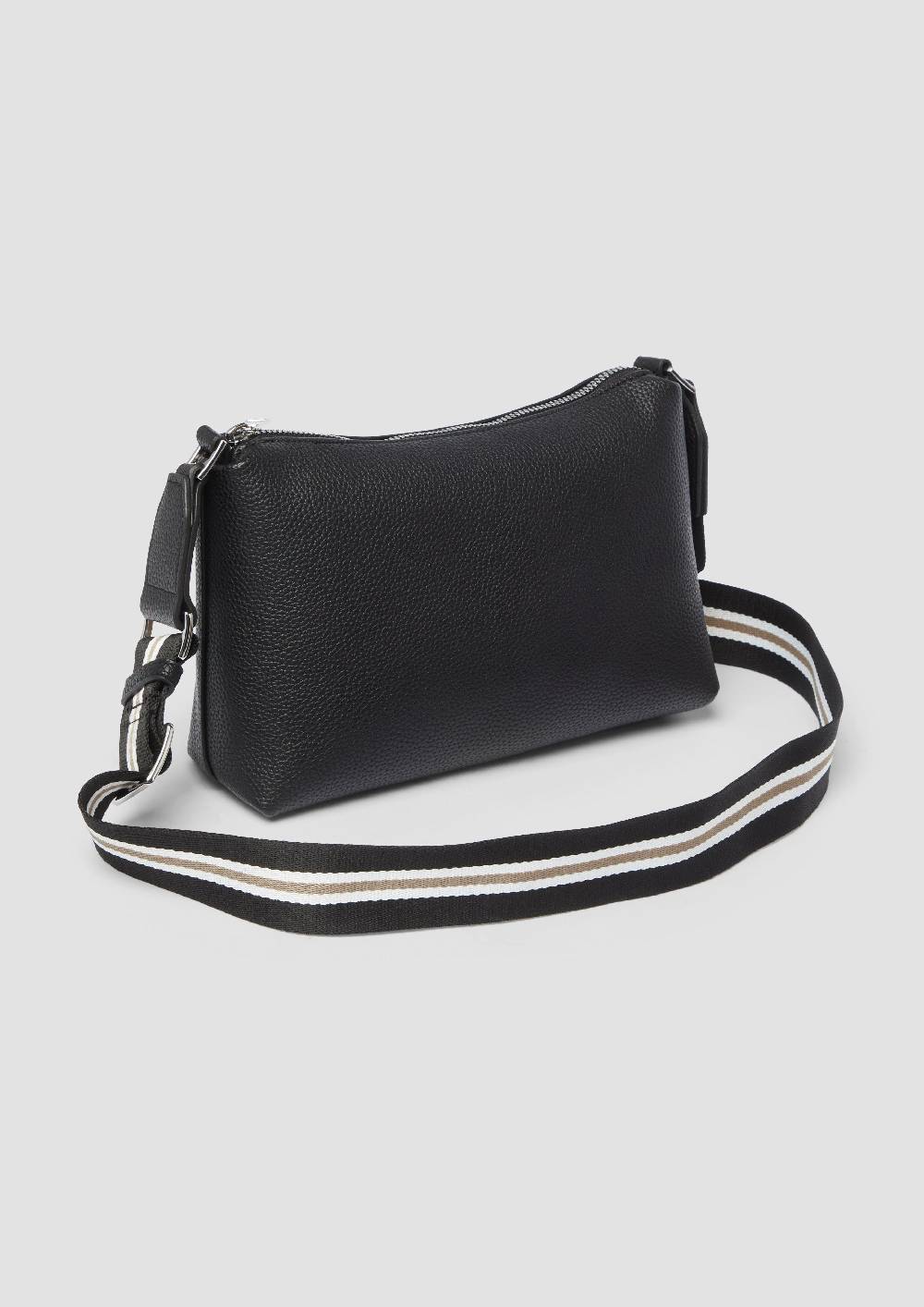 S.Oliver City-Bag mit langem Schultergurt Cyber Monday