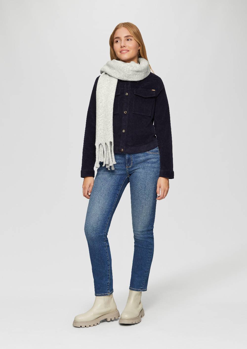 S.Oliver Gestrickter Schal mit Fransen Wochenangebot