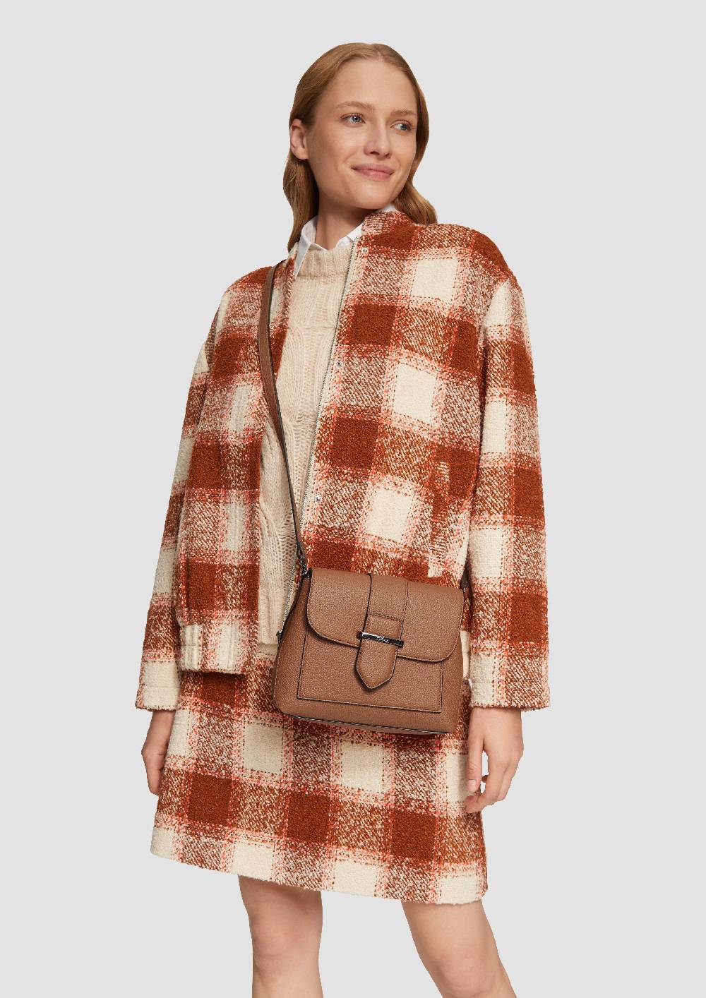 S.Oliver Schultertasche in Leder-Optik Neueste Stile